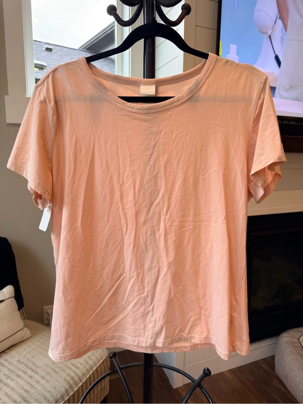 H&M Women's Light Peach Short Sleeve Crewneck Tee
